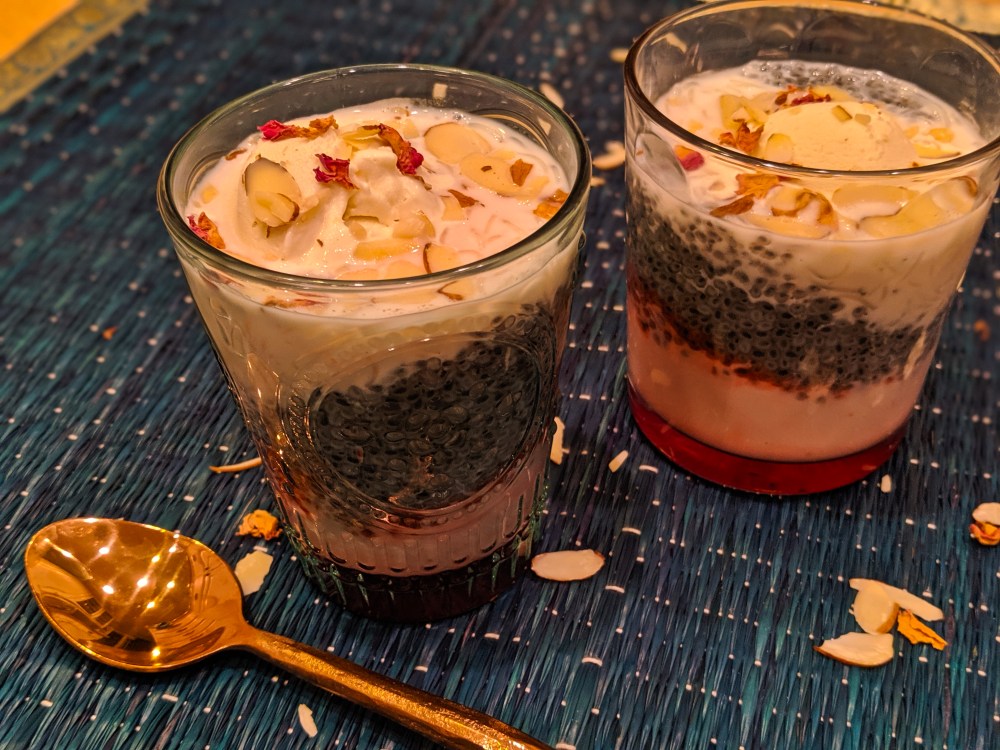 00100lPORTRAIT_00100_BURST20190713220536646_COVER