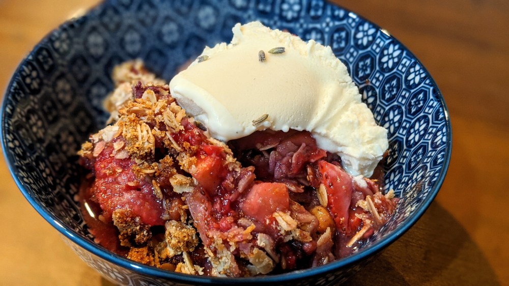 00100lrPORTRAIT_00100_BURST20200405193343231_COVER