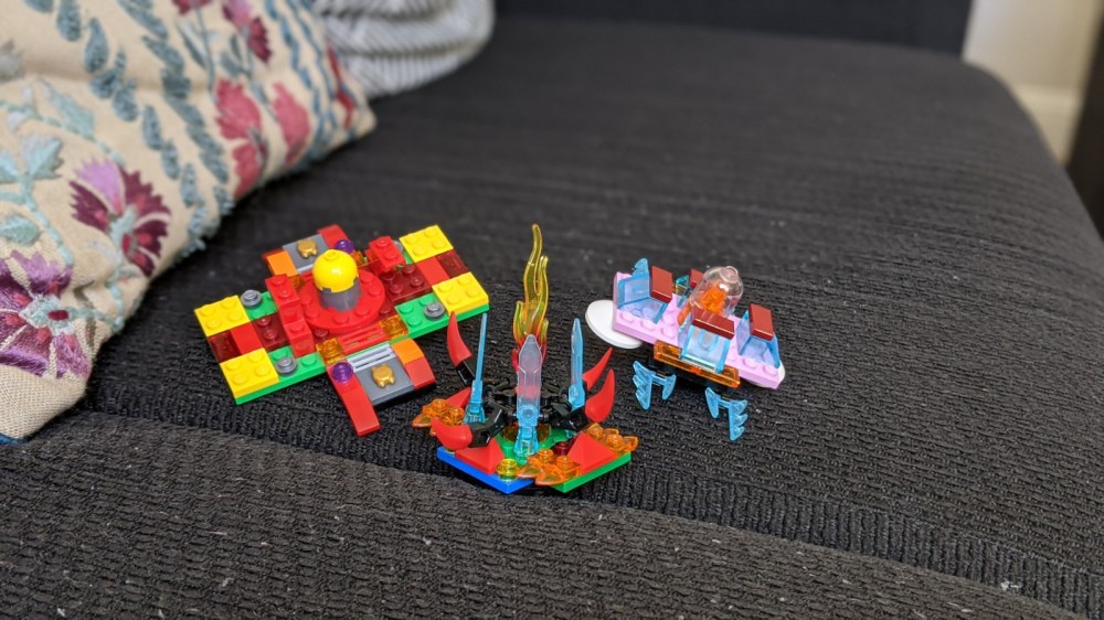 00100lrPORTRAIT_00100_BURST20200415170459159_COVER